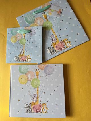Babytagebuch, Geschenksackerl in verschiedenen Größen mit Luftballon- und Tiermotiven.