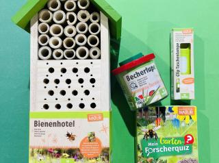 Bienenhotel, Becherlupe, Clip-Taschenlampe, Spiel 
