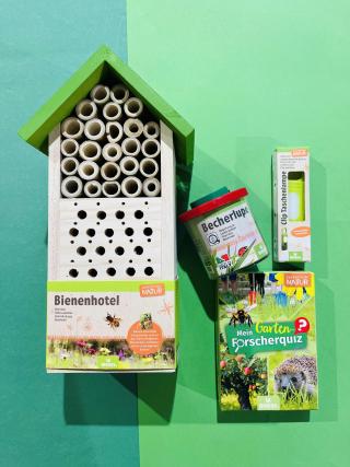 Bienenhotel aus Holz, Becherlupe, Garten-Forscherquiz, Clip-Taschenlampe