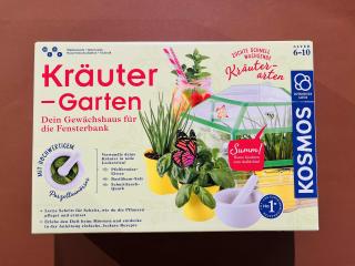 Kräuter-Garten-Gewächshaus für Kinder von 6 bis 10 Jahren.