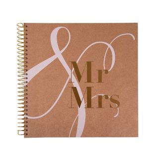 Gästebuch mit dem Aufdruck Mr and Mrs.