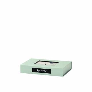 Mintfarbene Fotobox.